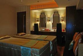 美容门面室内窗户装修图片