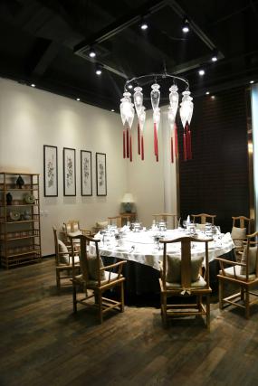 时尚混搭风格餐厅火锅店装修效果图片