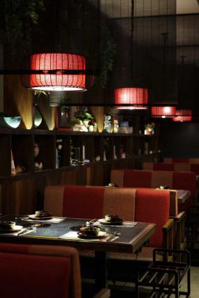 2018中式风格火锅店装修效果图片