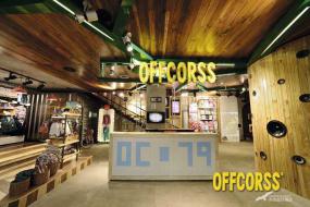 个性童装店橱窗设计装修效果图片