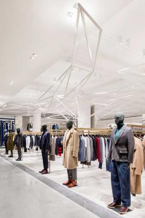 服装店男装店面装修效果图片大全2018