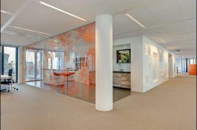 现代风格写字楼室内装修效果图