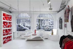 时尚现代风格女装服装店装修图片