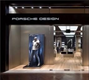 休闲商务男士品牌服装店装修实景图