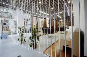 现代简约黑白风格美发店装修灯