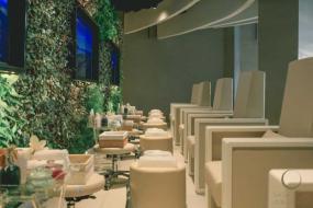 高档美容门面最新室内装修设计效果图片