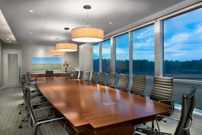 会议室实木室内装饰效果图片欣赏