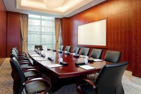 最新清新的会议室吊顶装修效果图片