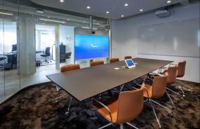 简约时尚装修政府会议室效果图