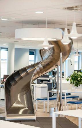 现代公司楼梯间地板砖颜色设计图片