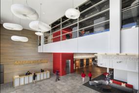 写字楼内部过道玄关设计实景图