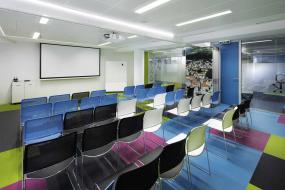 小会议室室内多功能椅子装修效果图片