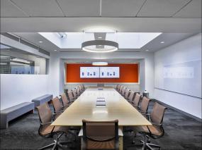 多媒体会议室装修会议桌效果图片
