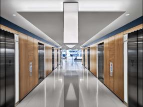 现代办公室走廊设计装修效果图