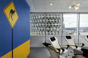 企业会议室窗户装修效果图片