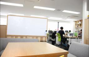 现代写字楼吊顶造型装修效果图片