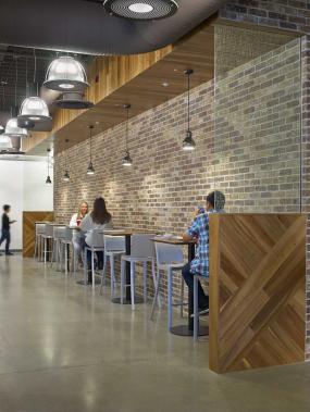 大型办公室室内走廊设计装修效果图片