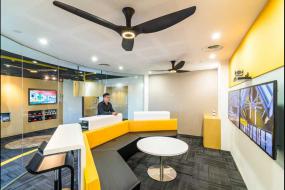 50平办公室吊顶设计装修效果图片2018