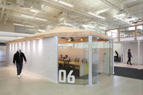 大型会议室吊顶效果图片欣赏