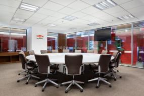 圆桌会议室装饰图片