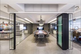 政府会议室布置效果图