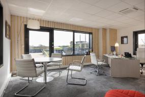 公司领导办公室装修效果图欣赏