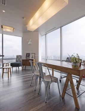 现代风格老板办公室装修设计案例图片