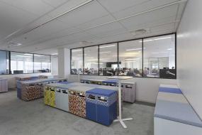 300平办公室设计平面图