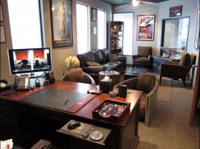 老总办公室书柜设计效果图图片