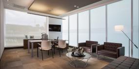 中式办公室老板桌装修图片