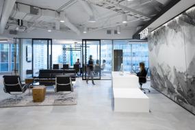 最新小型办公室屏风办公桌设计样板大全