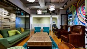 现代个性办公室装修全景图