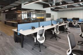 专业办公室时尚室内装修案例图片