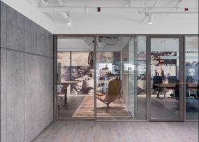 小型办公室局部装修设计