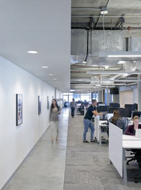 工厂风格办公室室内装修效果图