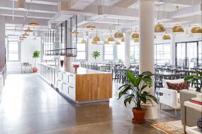 现代办公室装修效果图欣赏