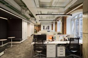 简易办公室创意装修图片