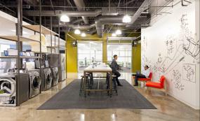 大型办公室大厅效果图