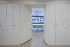 贸易公司办公室装修图片