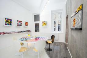 贸易公司办公室装饰图片