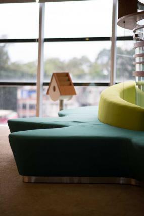 贸易公司办公室最新室内装修设计效果图片