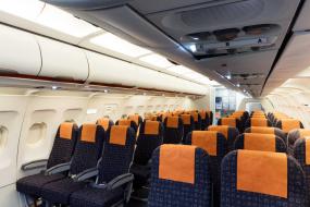 贸易公司办公室室内装饰效果图片