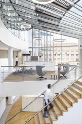 贸易公司办公室室内装修设计图片