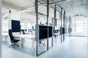 稳重厚重办公室最新室内装修设计图片大全