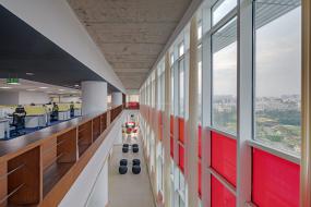 稳重厚重办公室装饰设计效果图大全