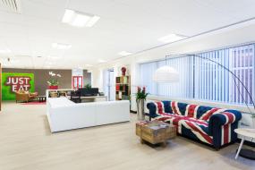 培训教育公司前台装潢效果图