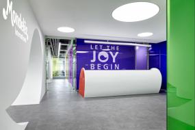 工业公司前台装饰效果图