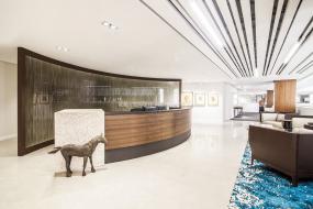 最新化工企业公司前台装饰效果图