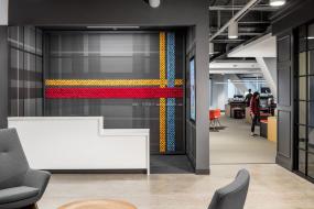 服装公司前台设计效果图片