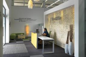 电影公司前台装修效果图大全